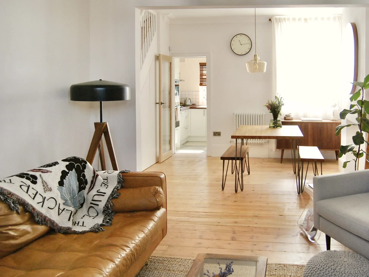 Wayfair best sale scandinavian chairs